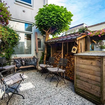 Het Zomerhuis Family Apartmán *